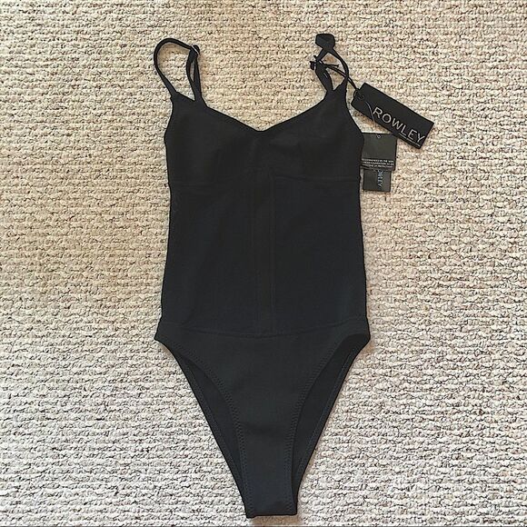 Cynthia Rowley Other - 𝅺Cynthia Rowley mesh black one piece swimsuit XS NWT